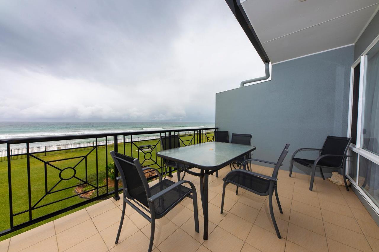 Meridian Beachside Apartments オールド・バー エクステリア 写真
