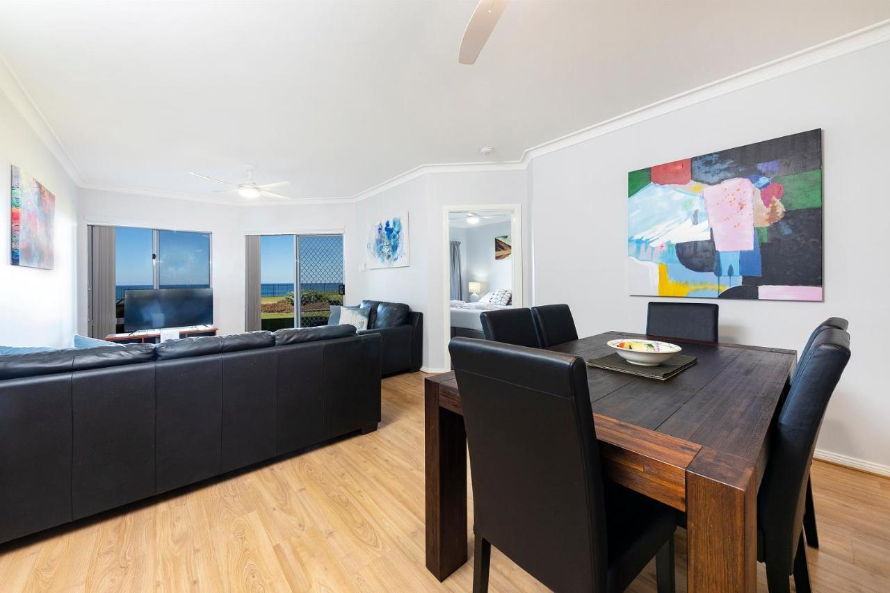 Meridian Beachside Apartments オールド・バー エクステリア 写真
