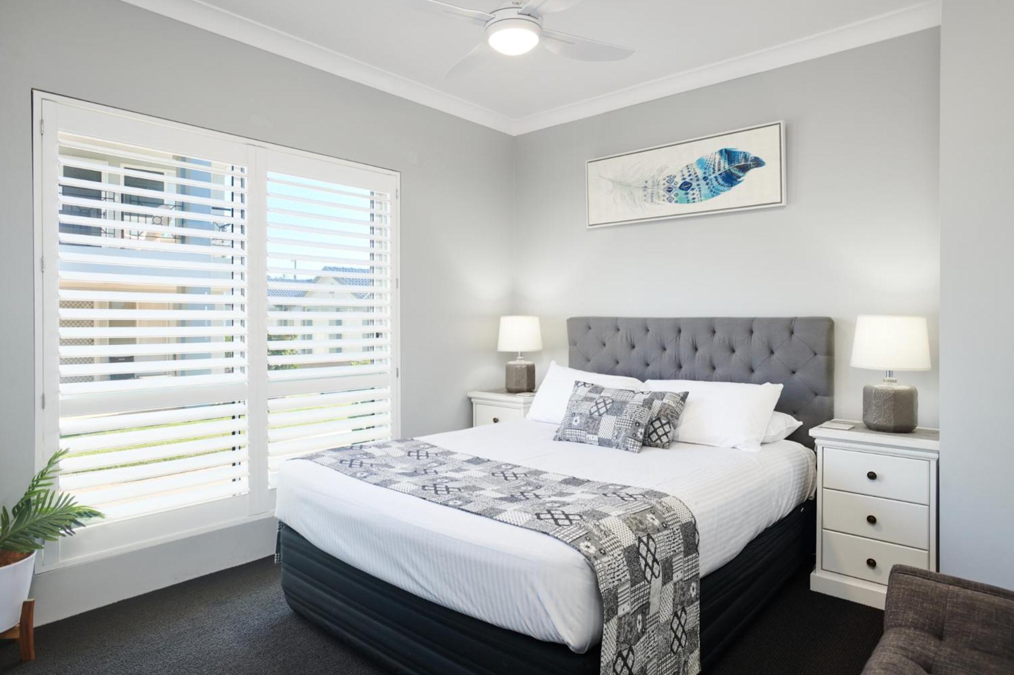 Meridian Beachside Apartments オールド・バー エクステリア 写真